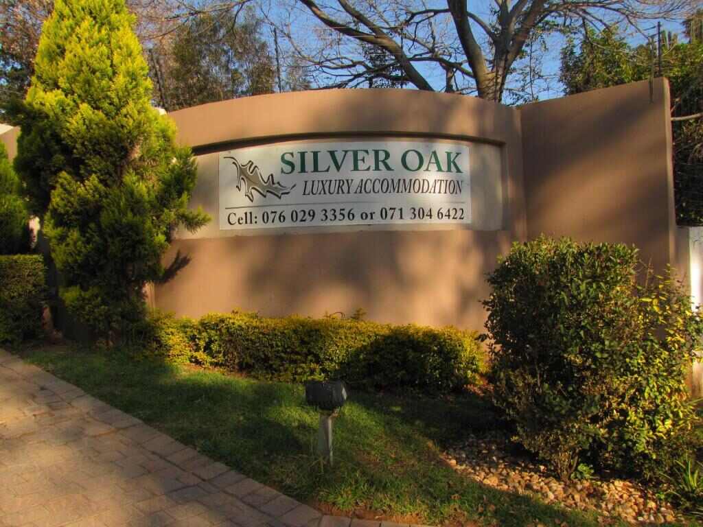 Silver Oak Hyde Park guesthouse view 4
